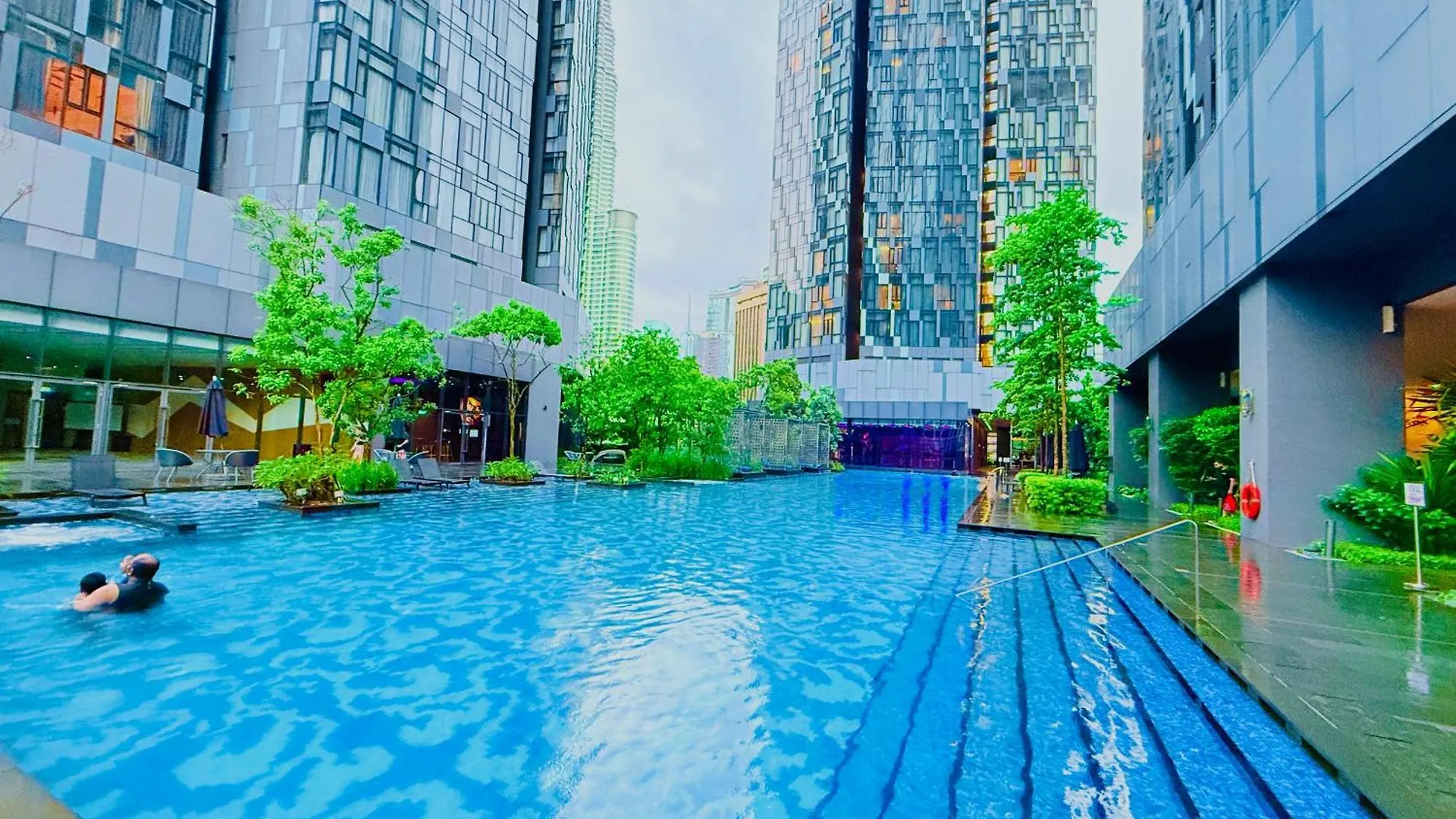 Apartment Rooftop Pool Klcc Star Residence Kuala Lumpur